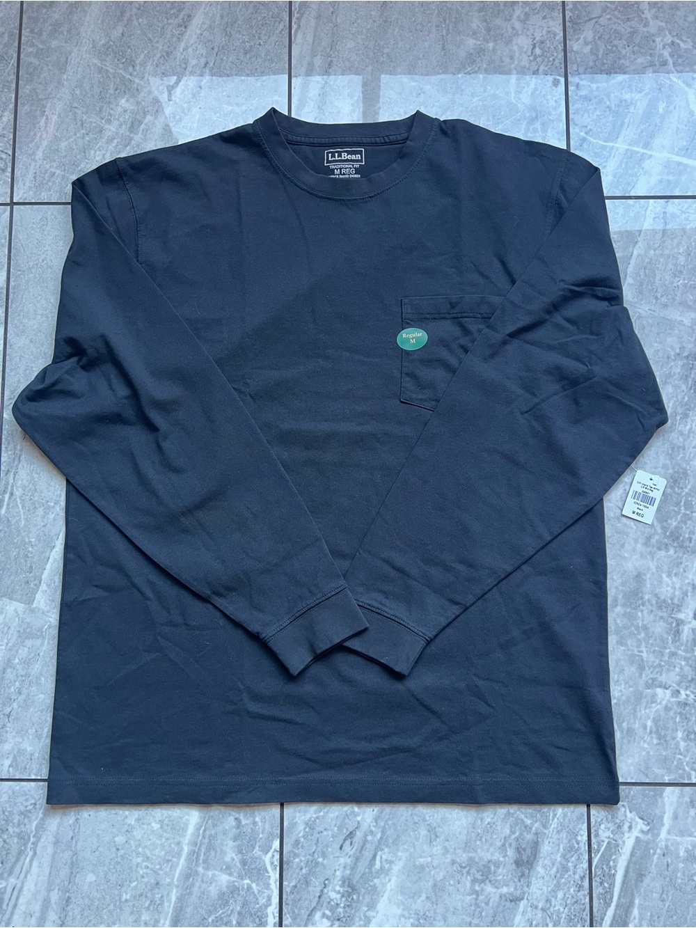 L.L. Bean Mens Black Carefree Unshrinkable Cotton Long Sleeve T Pocket M REG NWT